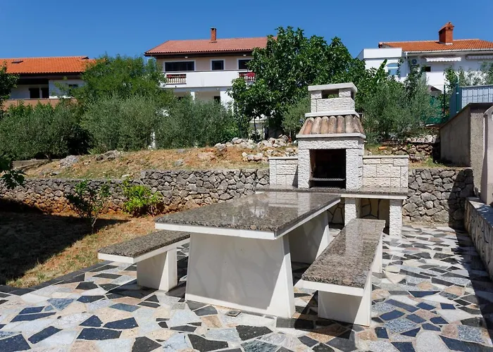 Lacic Apartman Krk Town